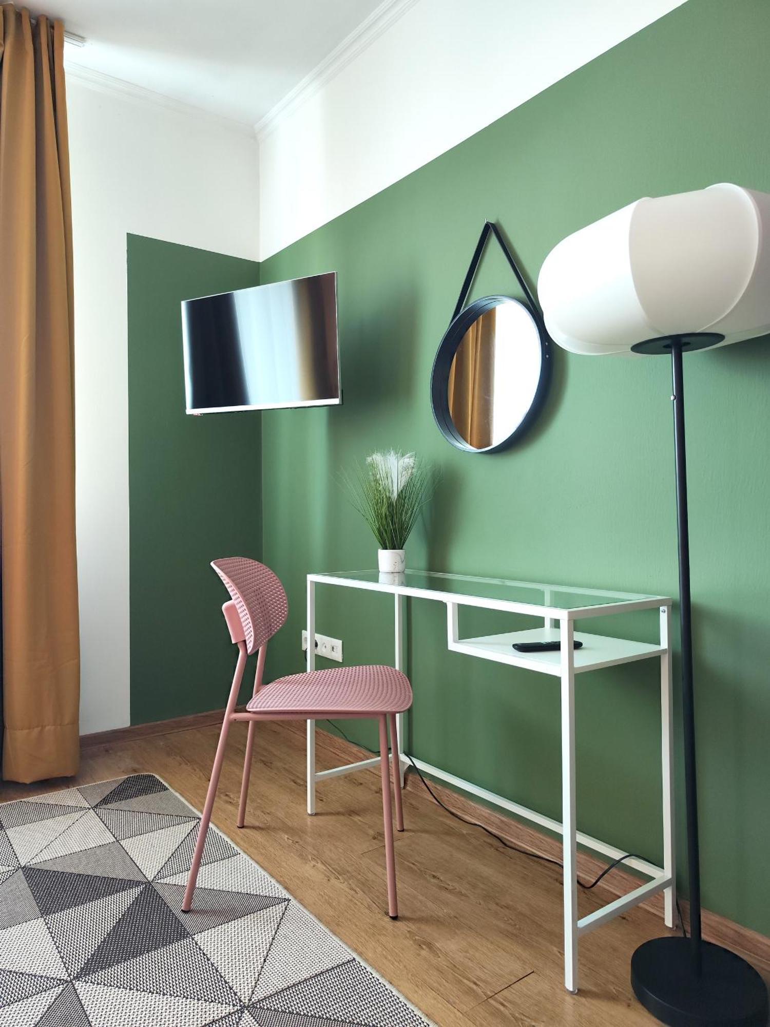 Best One Room Apartments Muncaci Exterior foto